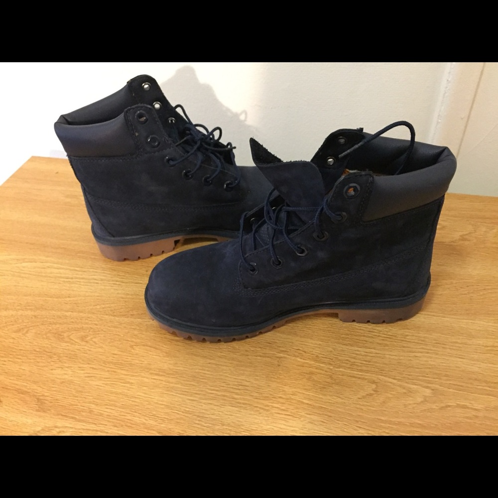 Trendy Navy blue timberlands